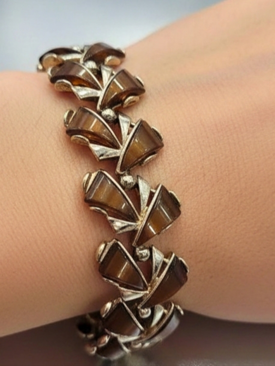 Fashion Jewelry Jewelry - Vtage Art Thermoset Necklace Vintage Chocolate Brown Designer Fashion Bracelet